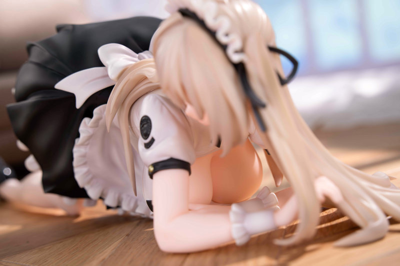 エル Illustrated by saitom 1/5 完成品フィギュア 追加展示1